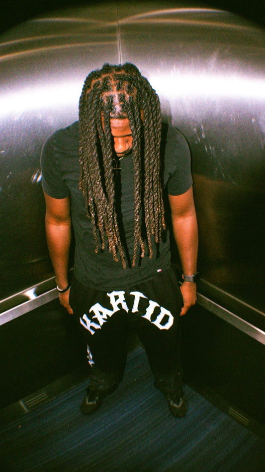 NEW ERA BLACK PANTS